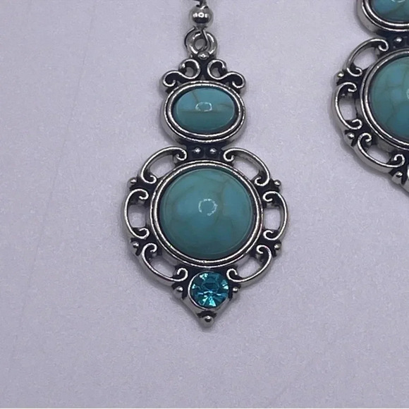 Turquoise Bohemian Earrings - Picture 2 of 3